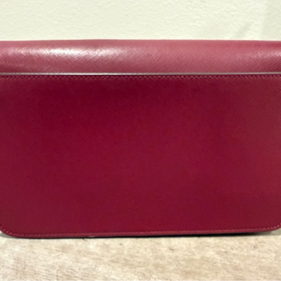 Kate Spade Madison Willow Medium Flap Crossbody Bag in Maroon Saffiano Leather - Picture 7 of 12